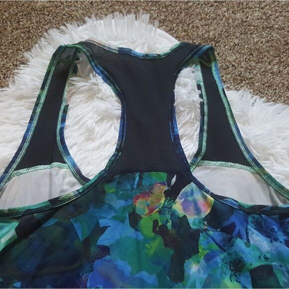 Athleta Tank Top Racerback Multi Color Womens Size  Small - Picture 4 of 5
